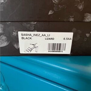 Inez black sandals 6.5 AA